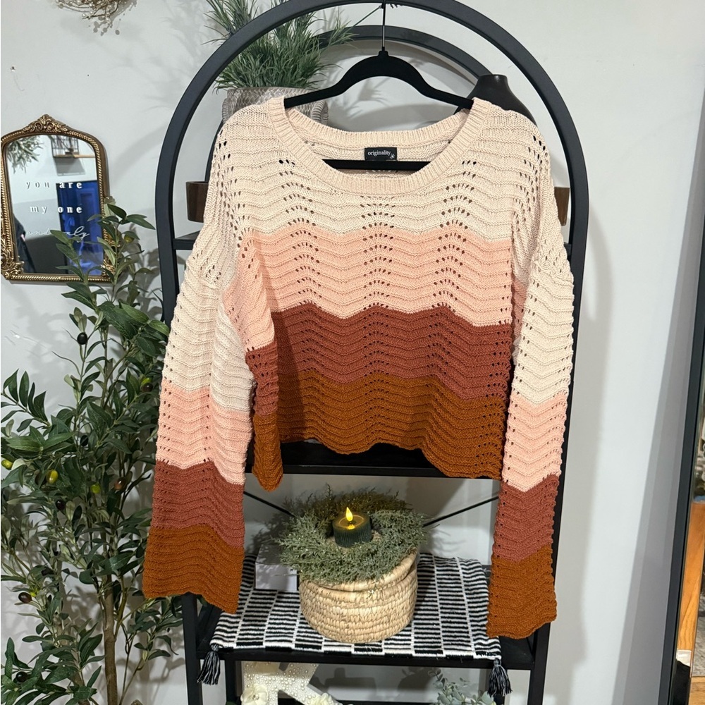 Originality cropped sweater multicolored striped crochet knit size xl
